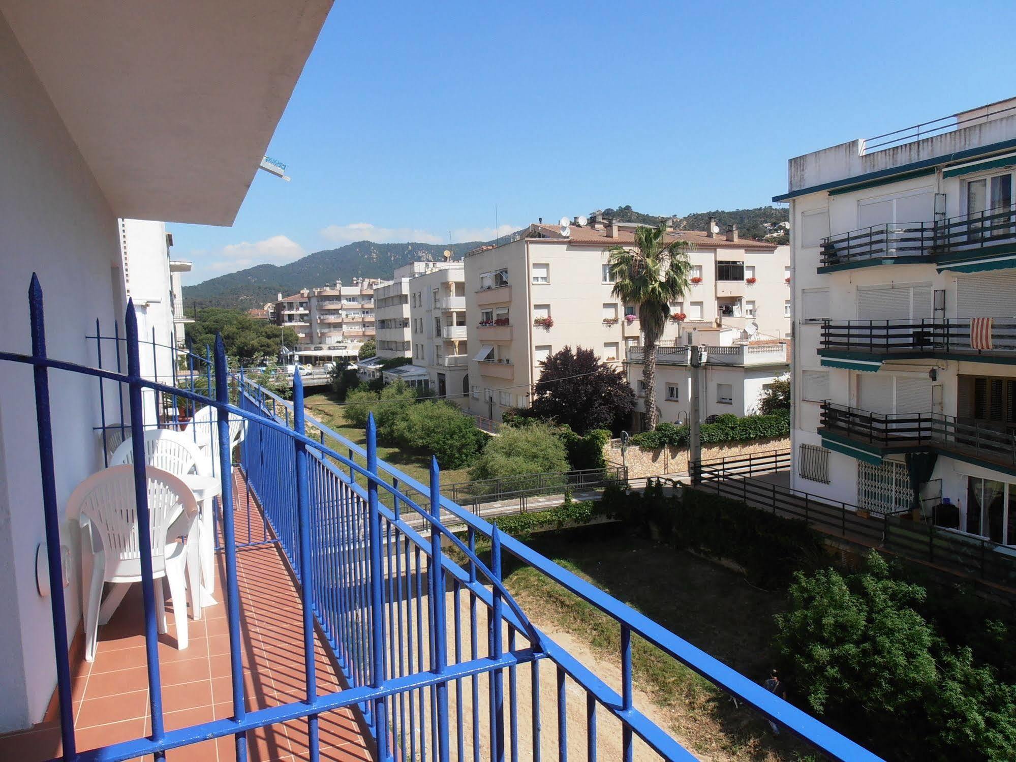 Hotel Marblau Tossa Tossa de Mar Exteriör bild